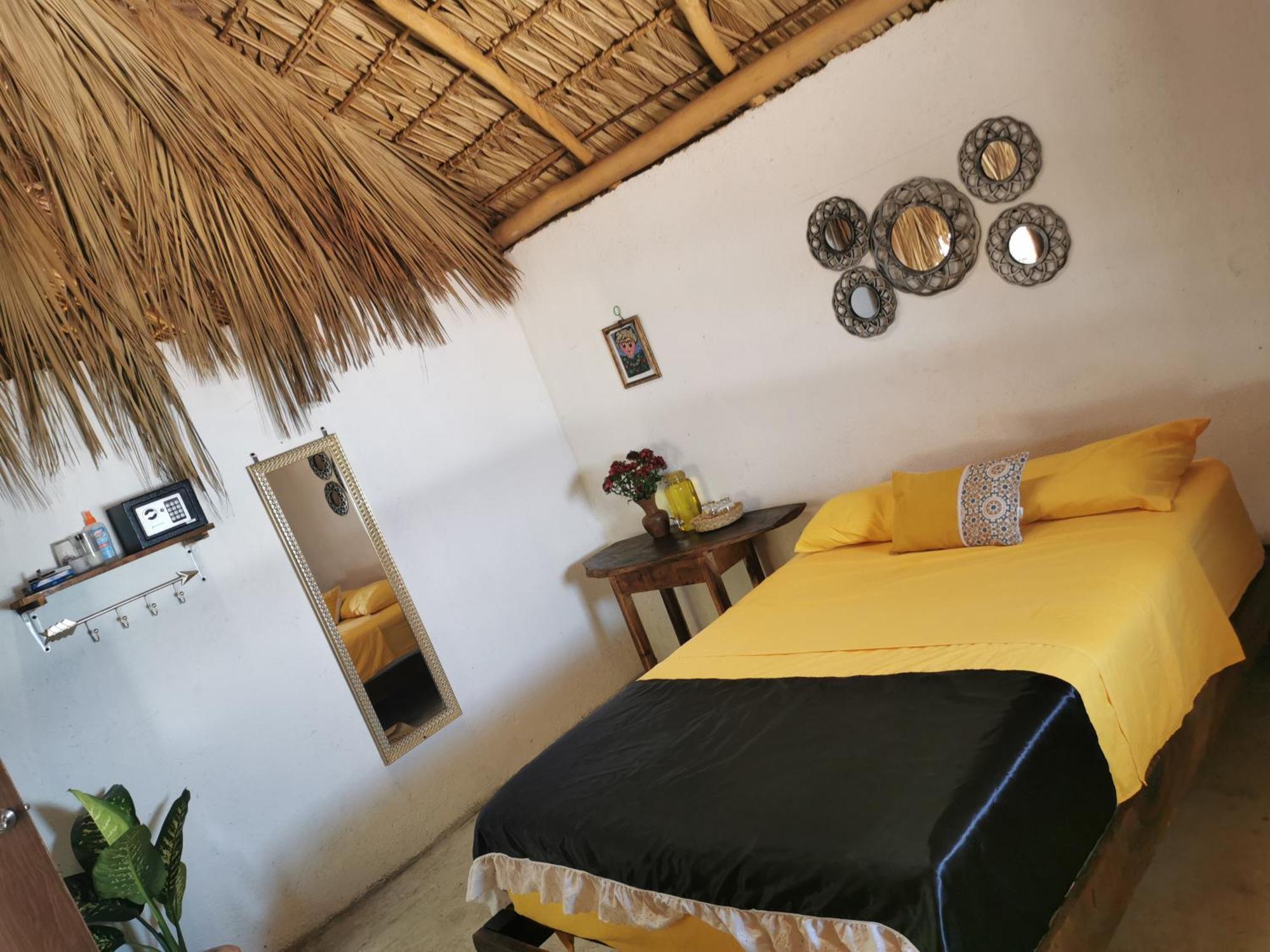 La Maxima & Lgbt Hotel Zipolite Bilik gambar