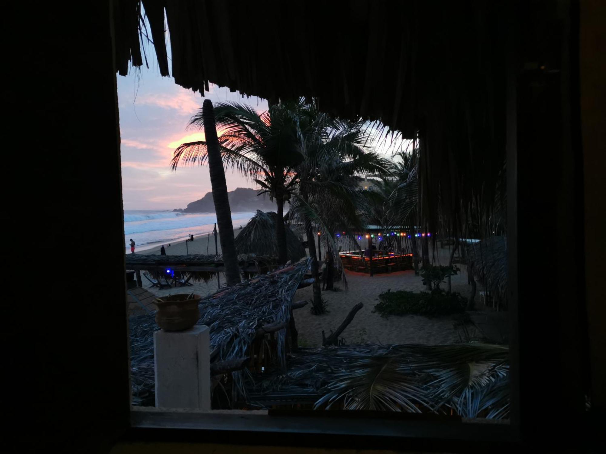 La Maxima & Lgbt Hotel Zipolite Bilik gambar
